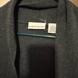 Women’s long sleeve sweater